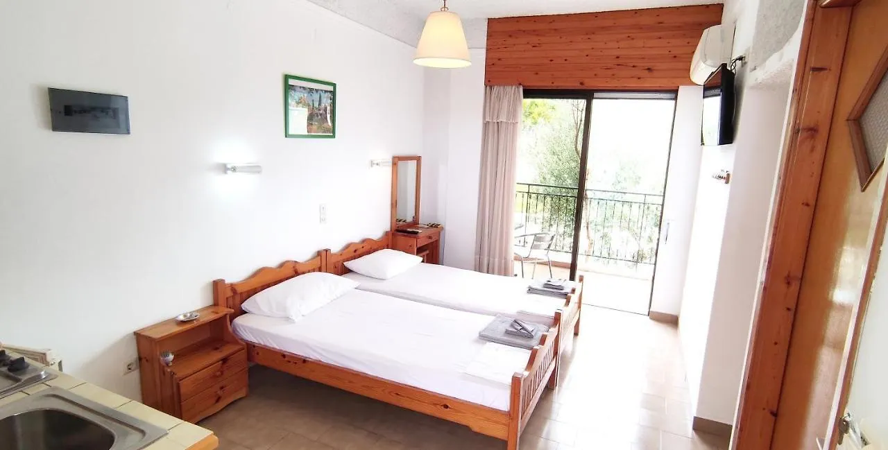 Nicolas & Regina Hotel Skala  Guest house